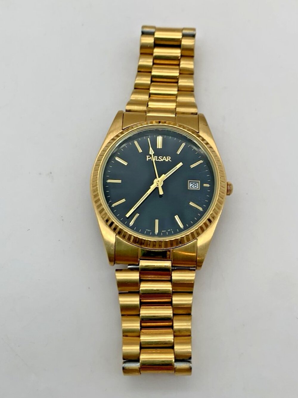 Pulsar by Seiko Gold Tone President Black Dial Watch V732-X153 New Battery